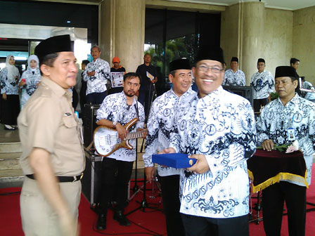 Pencarian PGRI Medan - Persatuan Guru Republik Indonesia Cabang Medan